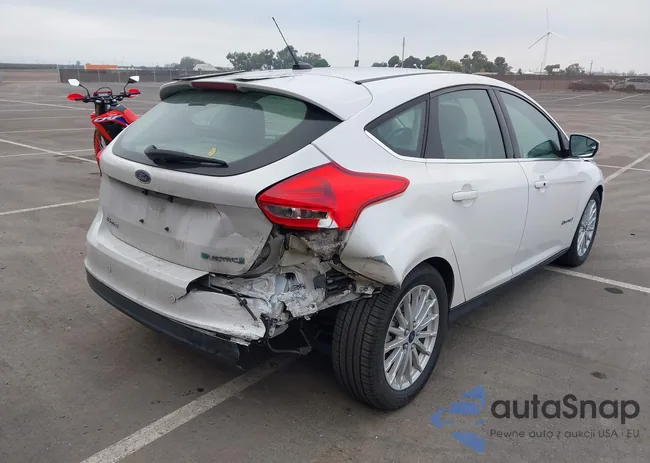 1FADP3R42JL282961: 43957280