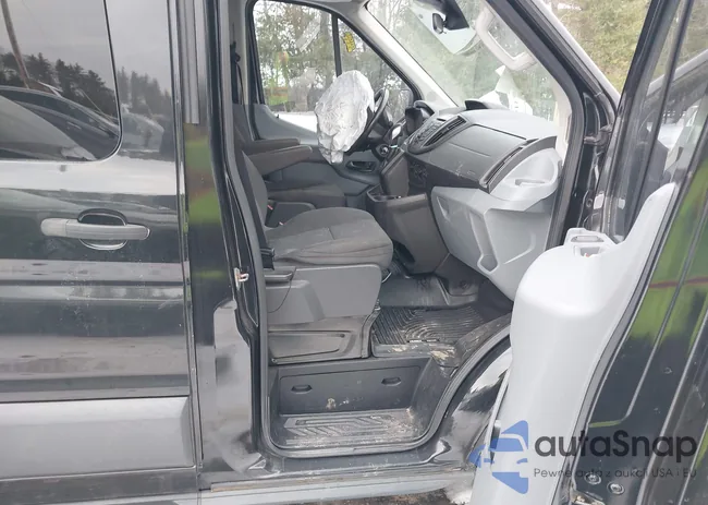 1FTYR2CM5FKA73591: 43957316