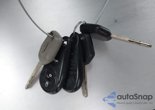 JF2SHAEC0BH769064: 43957349