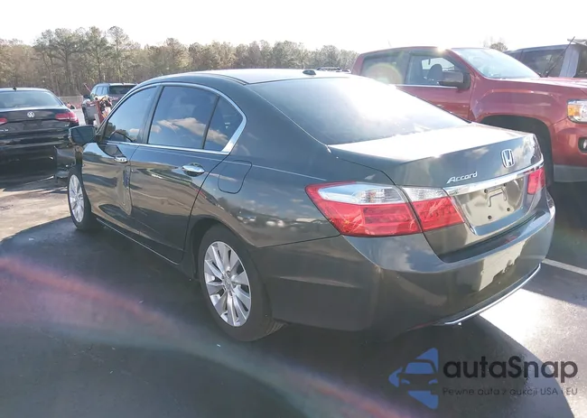 1HGCR2F87EA302092: 43956370