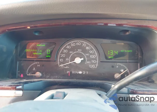 1LNHM82W03Y671774: 43956458