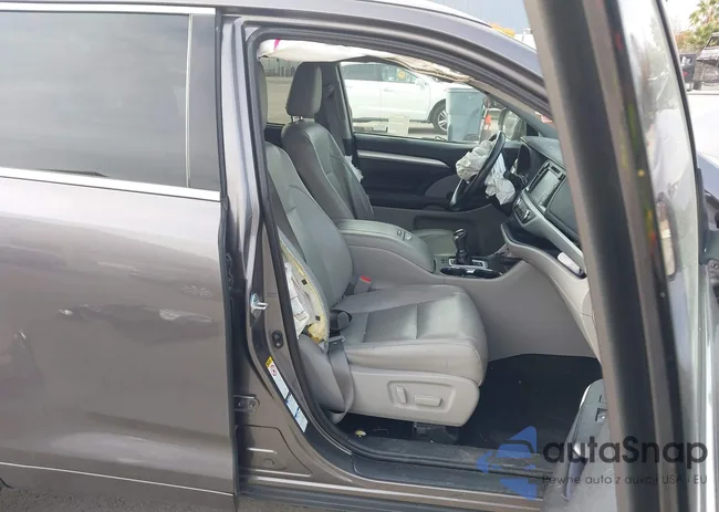 5TDJGRFH3JS042615: 43956462