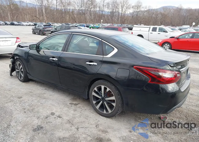 1N4AL3AP5JC113604: 43956467