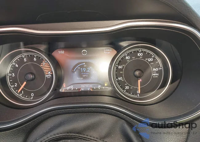 1C4PJMDX8KD281566: 43956487