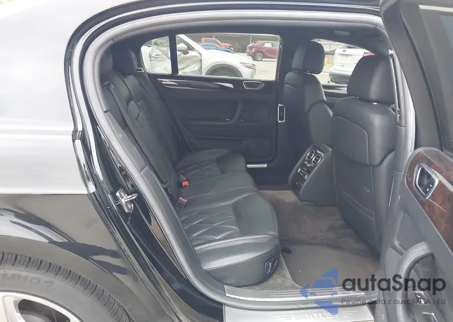 SCBBR93W37C041060: 43956490