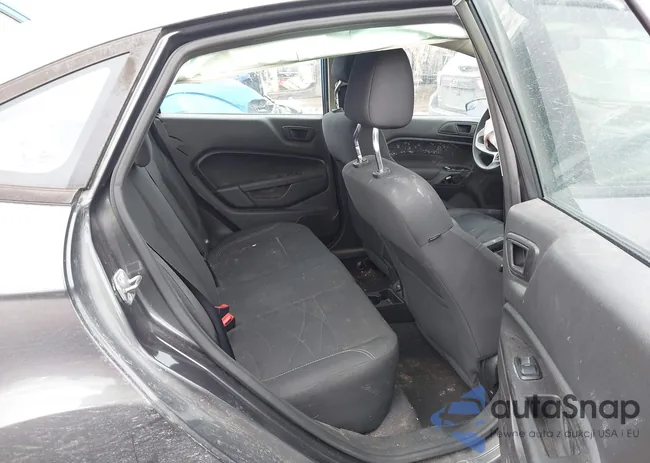 3FADP4BJ3JM142406: 43956512