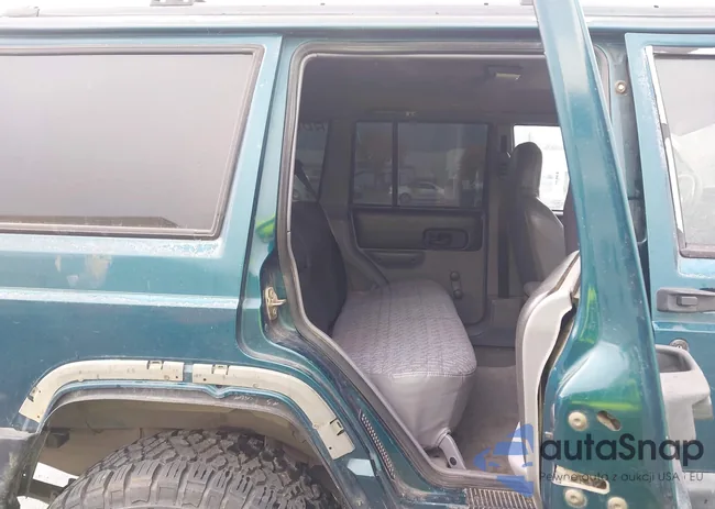 1J4FJ68S4VL506589: 43956648