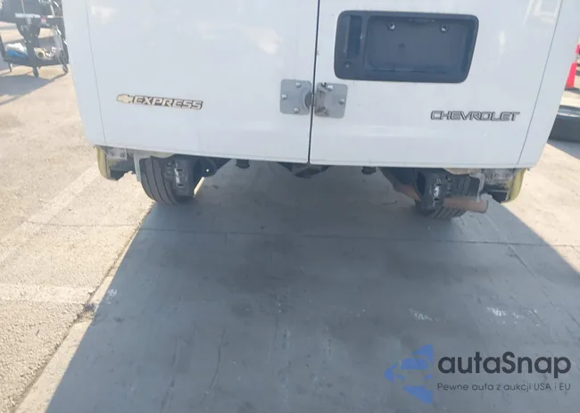 1GCGG25U551122288: 43957777