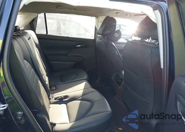 5TDGZRBH7LS514800: 43957807