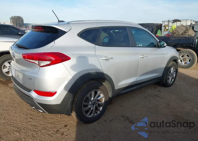 KM8J33A23GU139938: 43957811