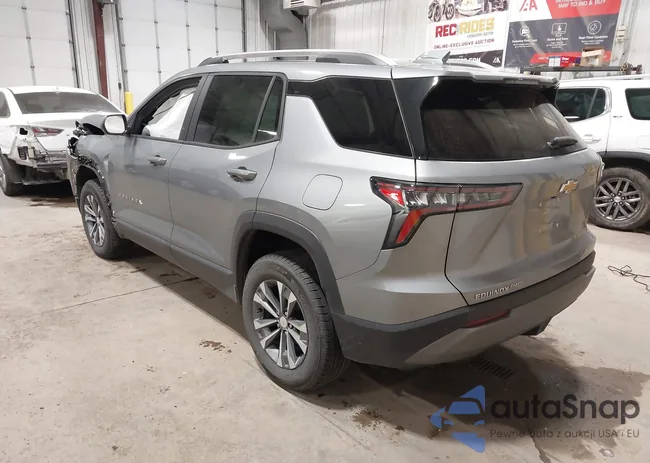 3GNAXPEG4SL300572: 43957823