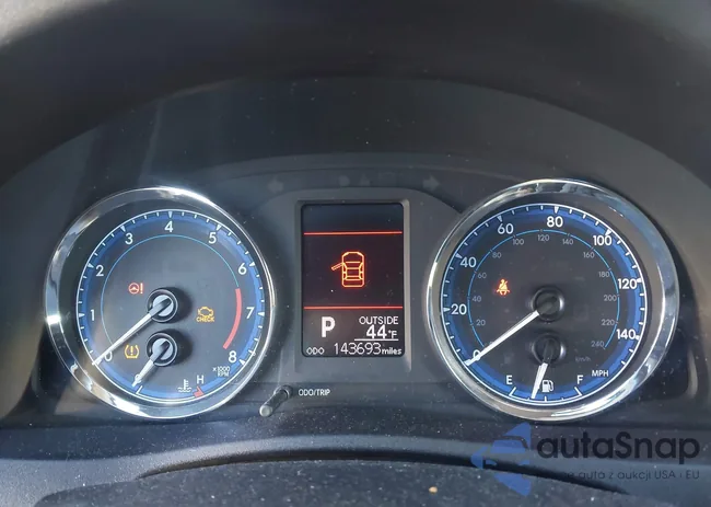 2T1BURHE2HC877964: 43957841