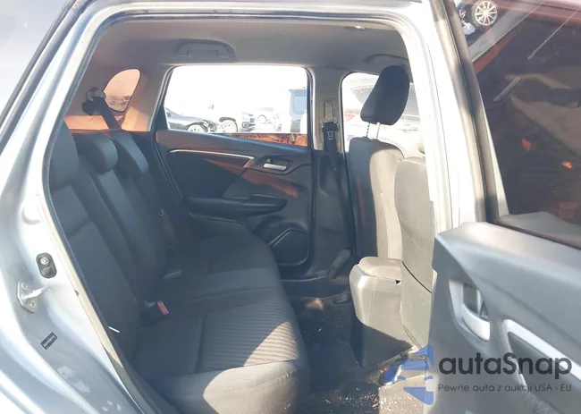 3HGGK5H62KM741301: 43957849