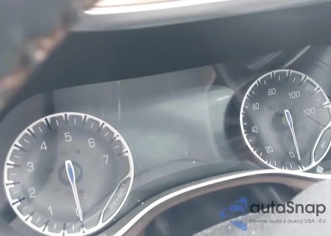 2C4RC1EG1HR736134: 43957875