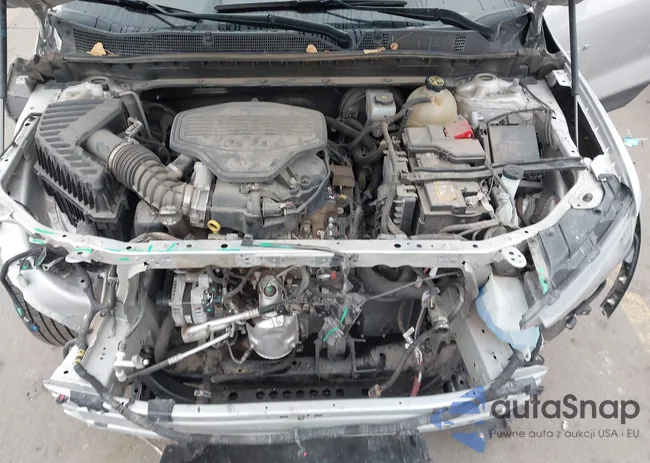 3GNKBHRS2LS618477: 43957882