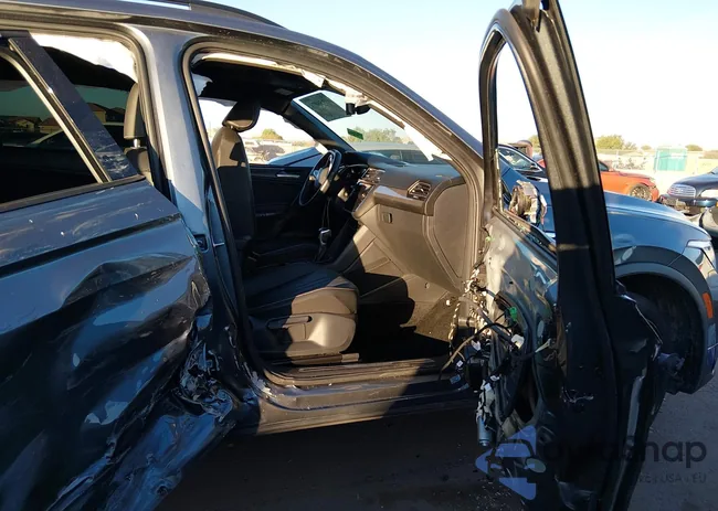 3VVCB7AX9PM134364: 43958071