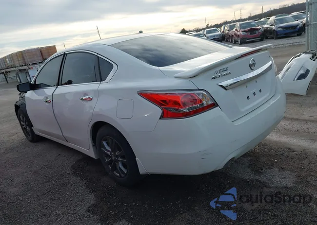 1N4AL3AP5FC252915: 43958086