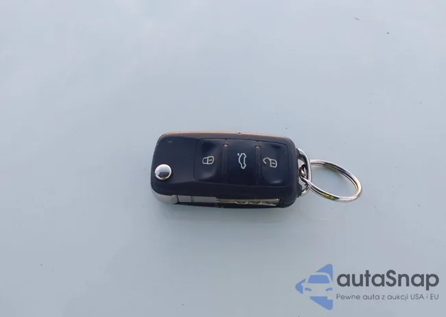 3VWDB7AJ2HM205207: 43958090