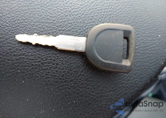 1YVHZ8BH6D5M16812: 43958100