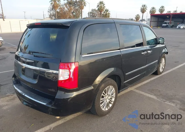 2C4RC1CG9DR570877: 43958140