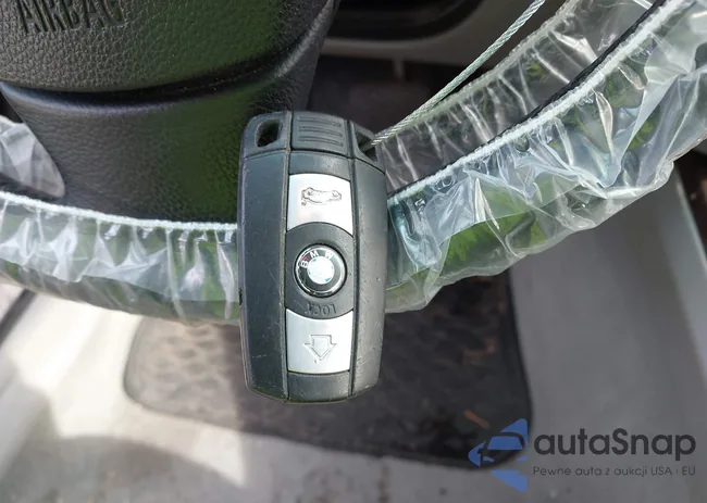 WBAVB13506KX67418: 43958148