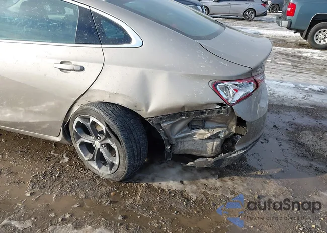 1G1ZD5ST4NF159150: 43958191