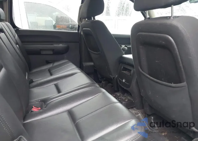 1GC1KXC86CF239630: 43958234