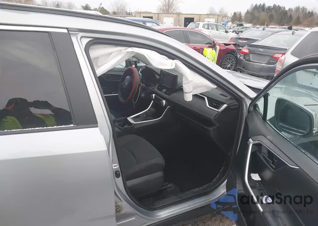 2T3G1RFV3KW066057: 43957494