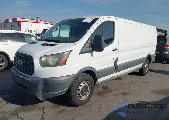 1FTYR2ZM4FKA32859: 43957575