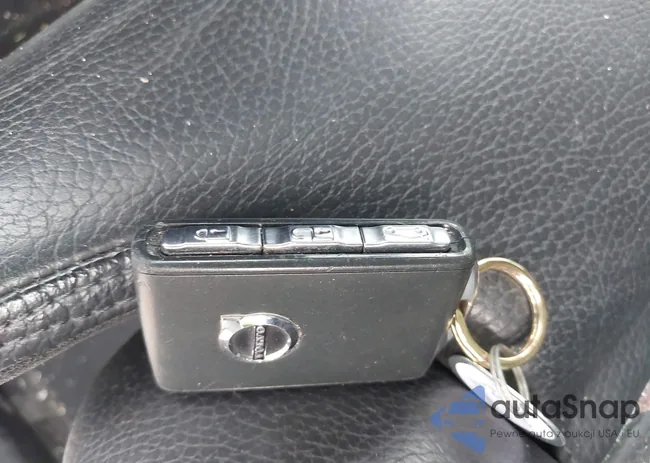 LYVA22RK4KB230886: 43957584