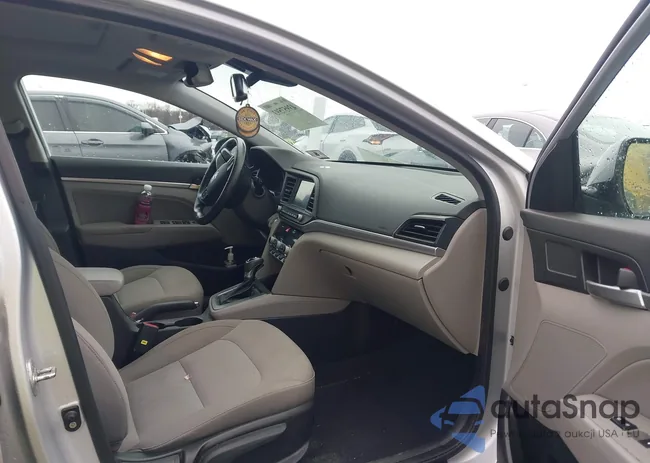 KMHD84LF1KU849692: 43957593