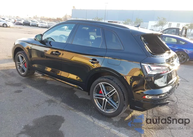 WA1E2AFY8S2060774: 43957609