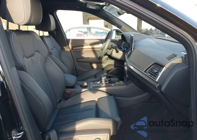 WA1E2AFY8S2060774: 43957609