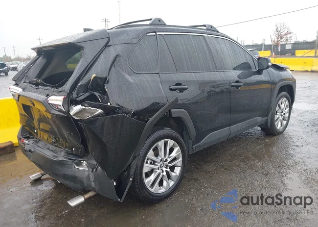 2T3C1RFV6RC295827: 43957638