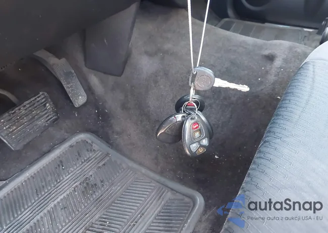 1GNFC13C89R132016: 43957710