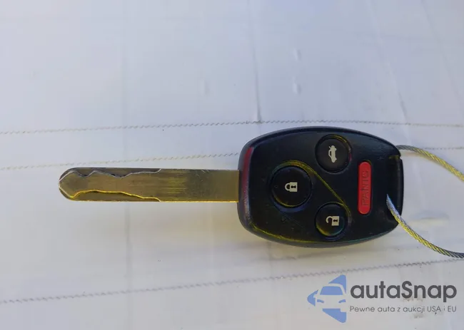 1HGCP2F87BA008113: 43957724