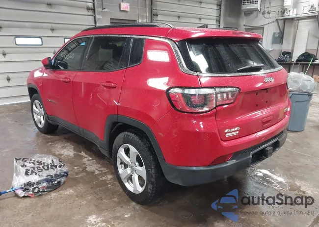 3C4NJDBBXJT485440: 43958760