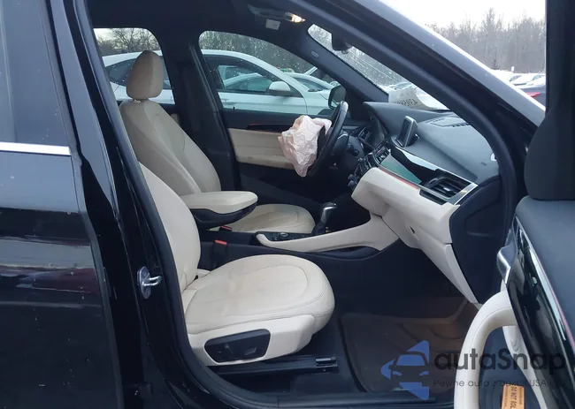 WBXHT3C3XJ5F91837: 43958838