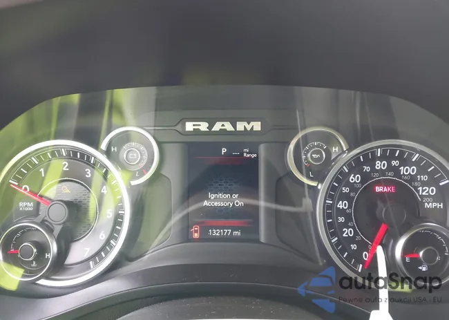 1C6SRFBT2KN833286: 43958844