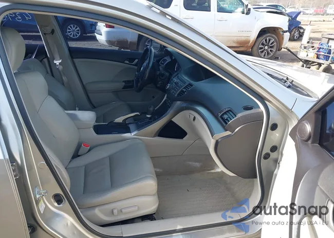 JH4CU2F6XAC007013: 43959058