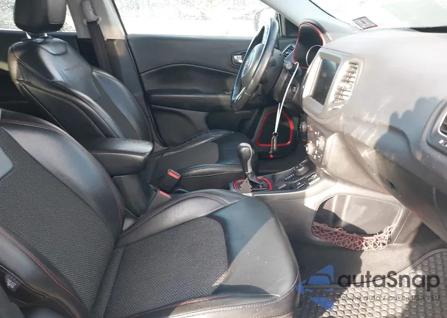 3C4NJDDB9KT775862: 43959091