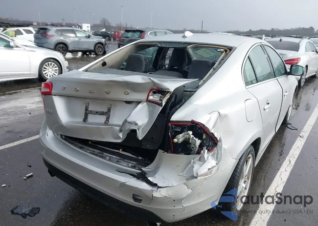 YV1622FS6C2037467: 43959114