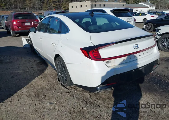 KMHL14JC2NA214799: 43959122