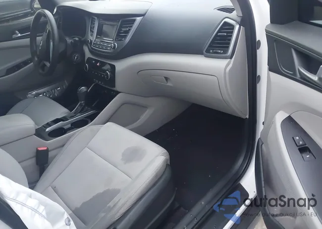 KM8J2CA48JU660231: 43959228