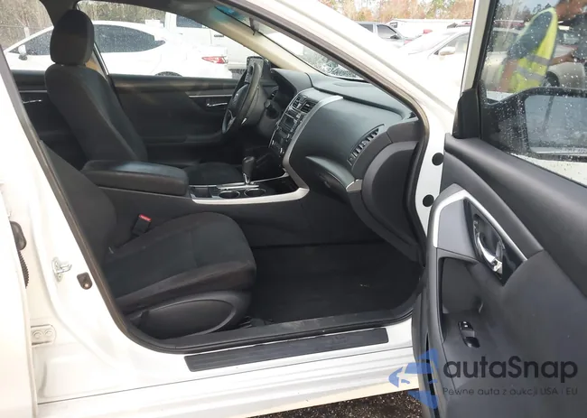 1N4AL3AP4EC287833: 43959249