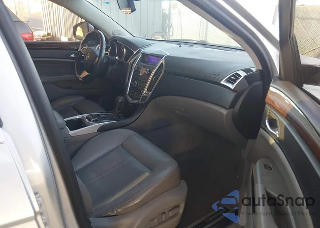 3ZYFMAEY2BS511084: 43958407