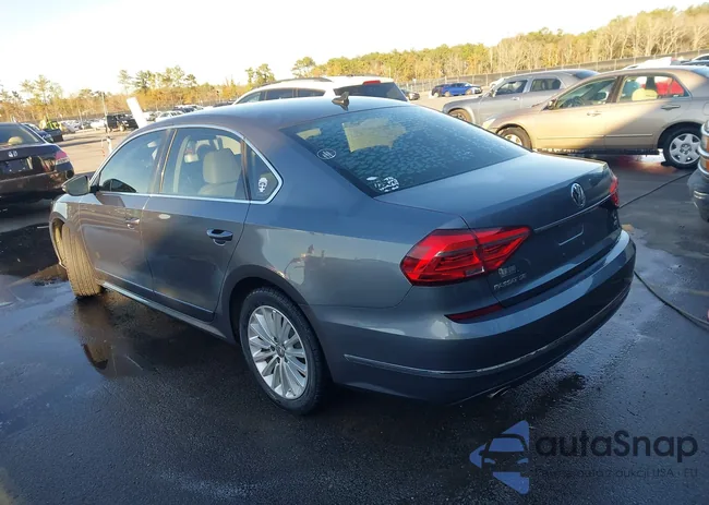 1VWBS7A35GC054209: 43958471