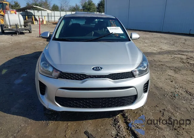 3KPA24AD4LE309621: 43958627