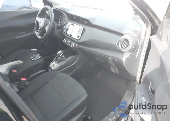 3N1CP5BV5RL577477: 43959744