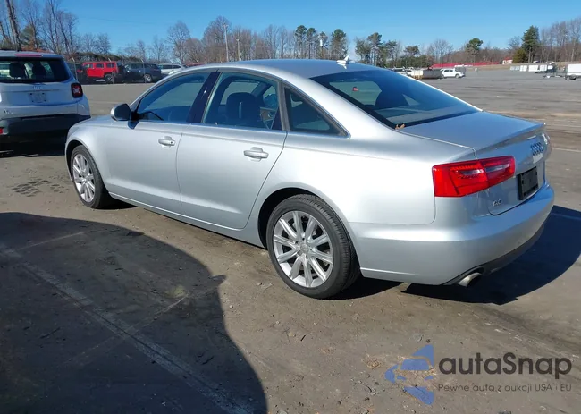 WAUCFAFC3EN140568: 43959768